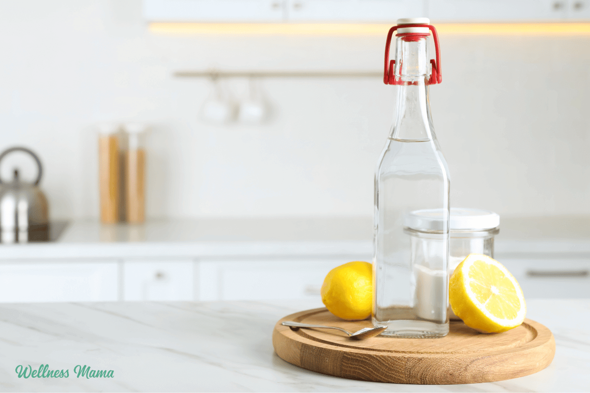 9 Natural Bleach Alternatives For a Squeaky Clean Home